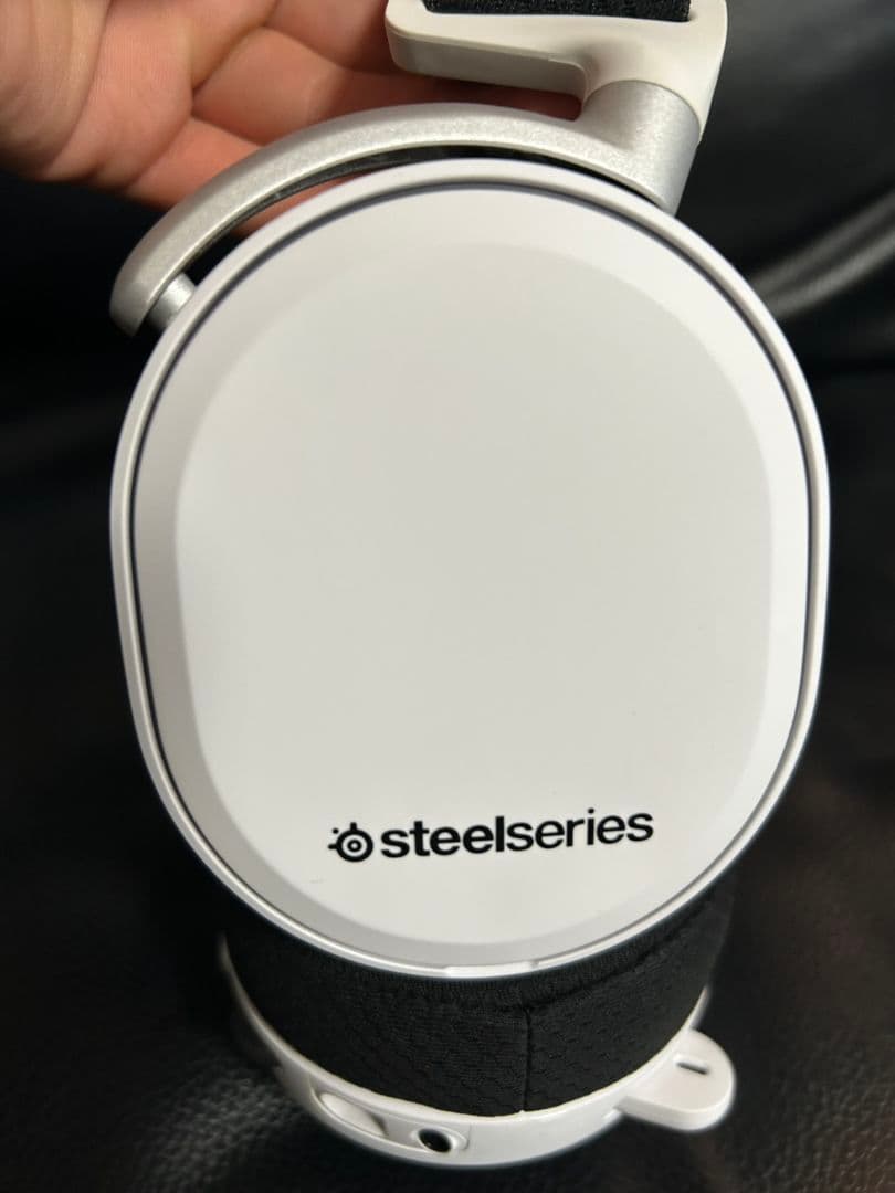ヘッドホン steelseries Arctis Pro + GameDAC