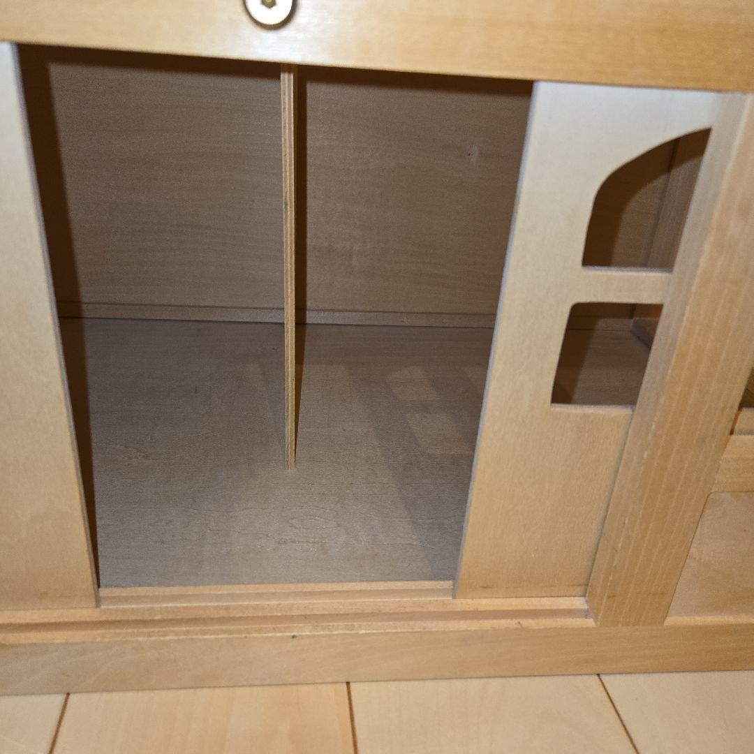 【廃盤】ボーネルンド　ドールハウス　人形　家具一式セット付き