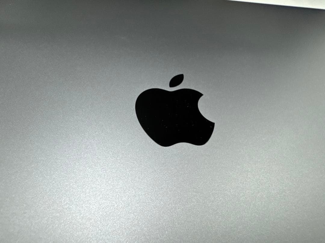 MacBook Air 2020 M1 メモリ8GB SSD256GB