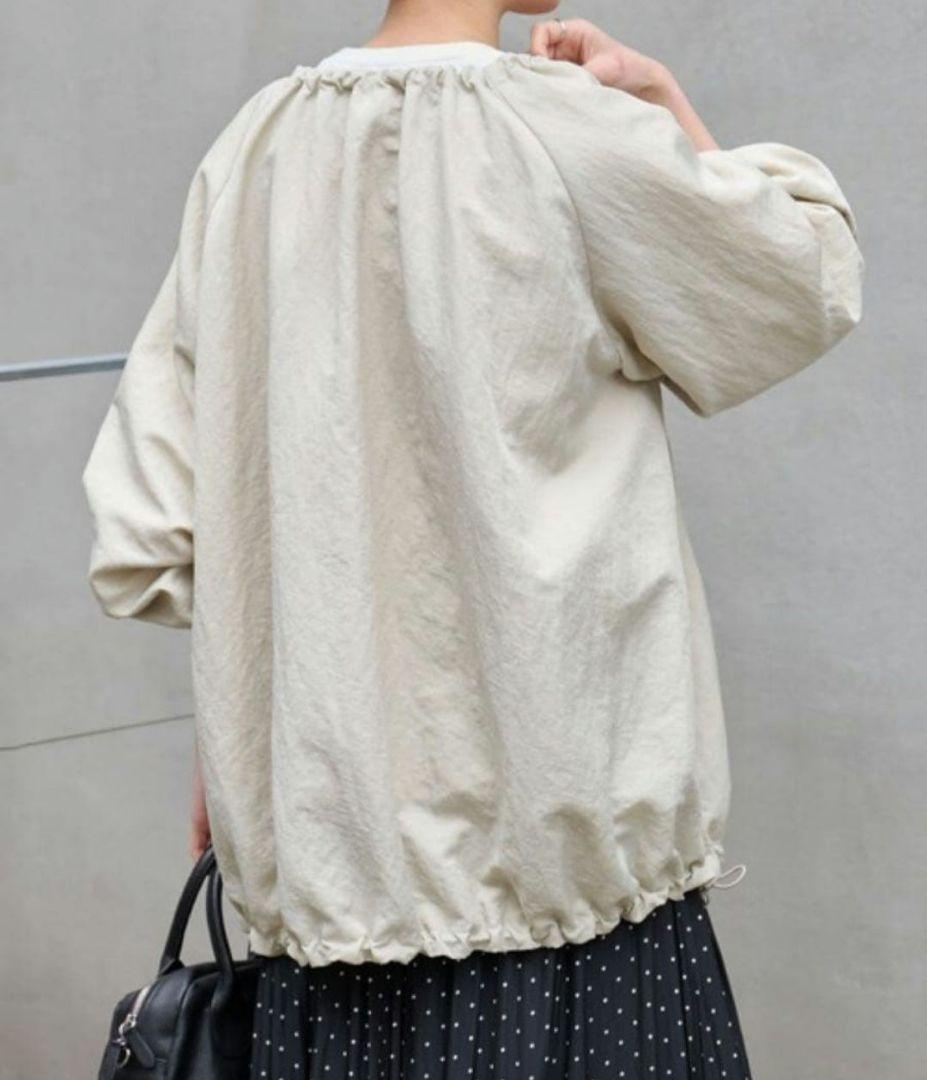 wako様【✨新品✨】BEARDSLEY ビアズリー ◎ギャザーブルゾン　黒