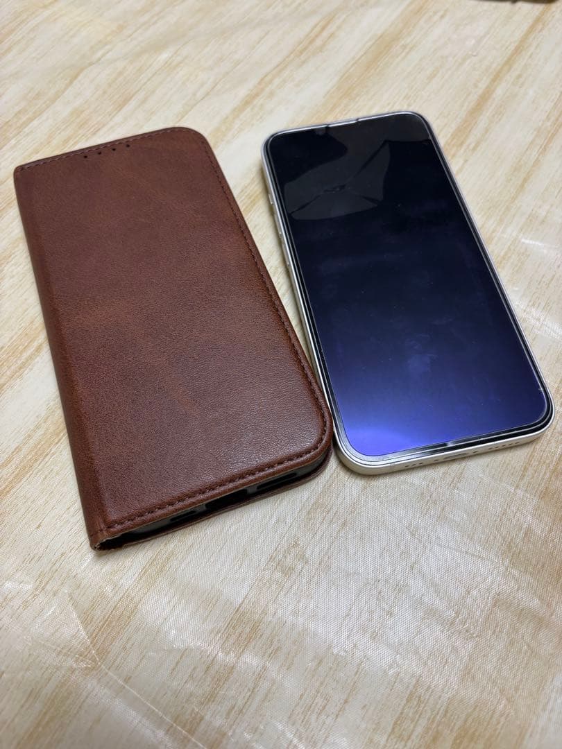 iPhone 14 128GB レザーケース付き