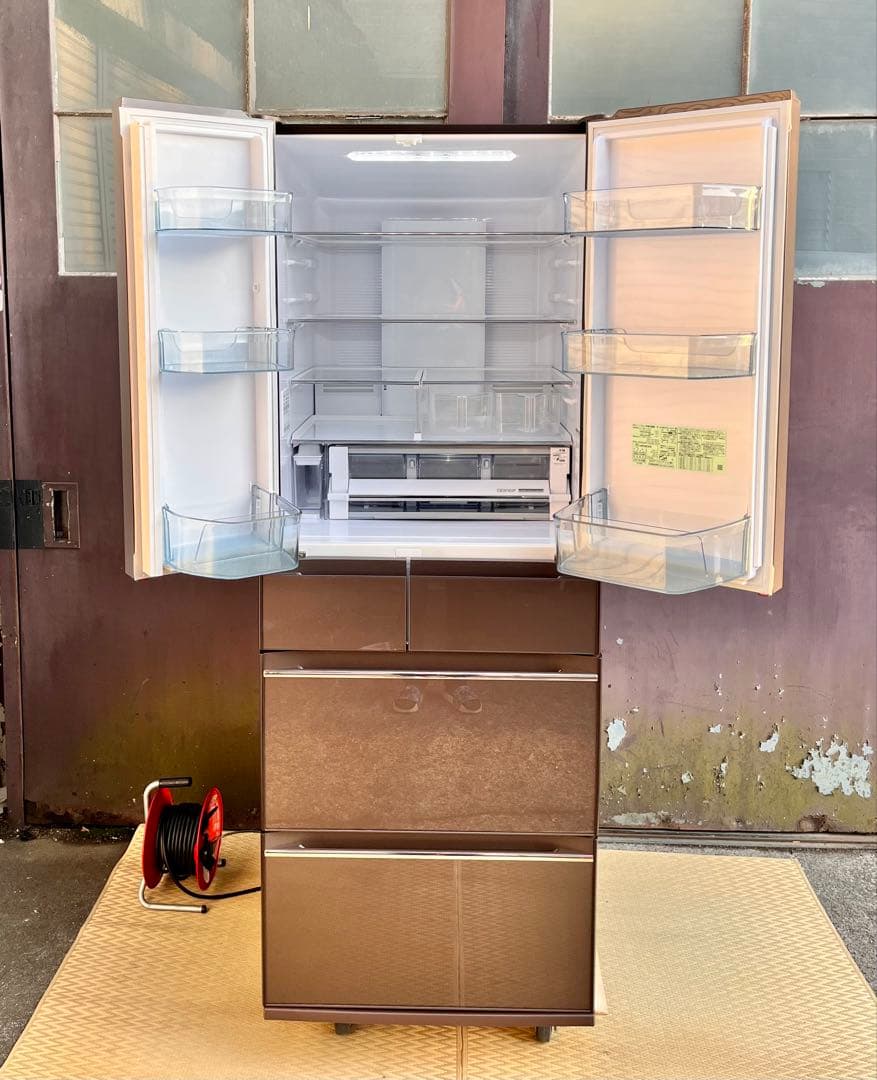 ③2018年製日立ノンフロン冷凍冷蔵庫 R-HW60J