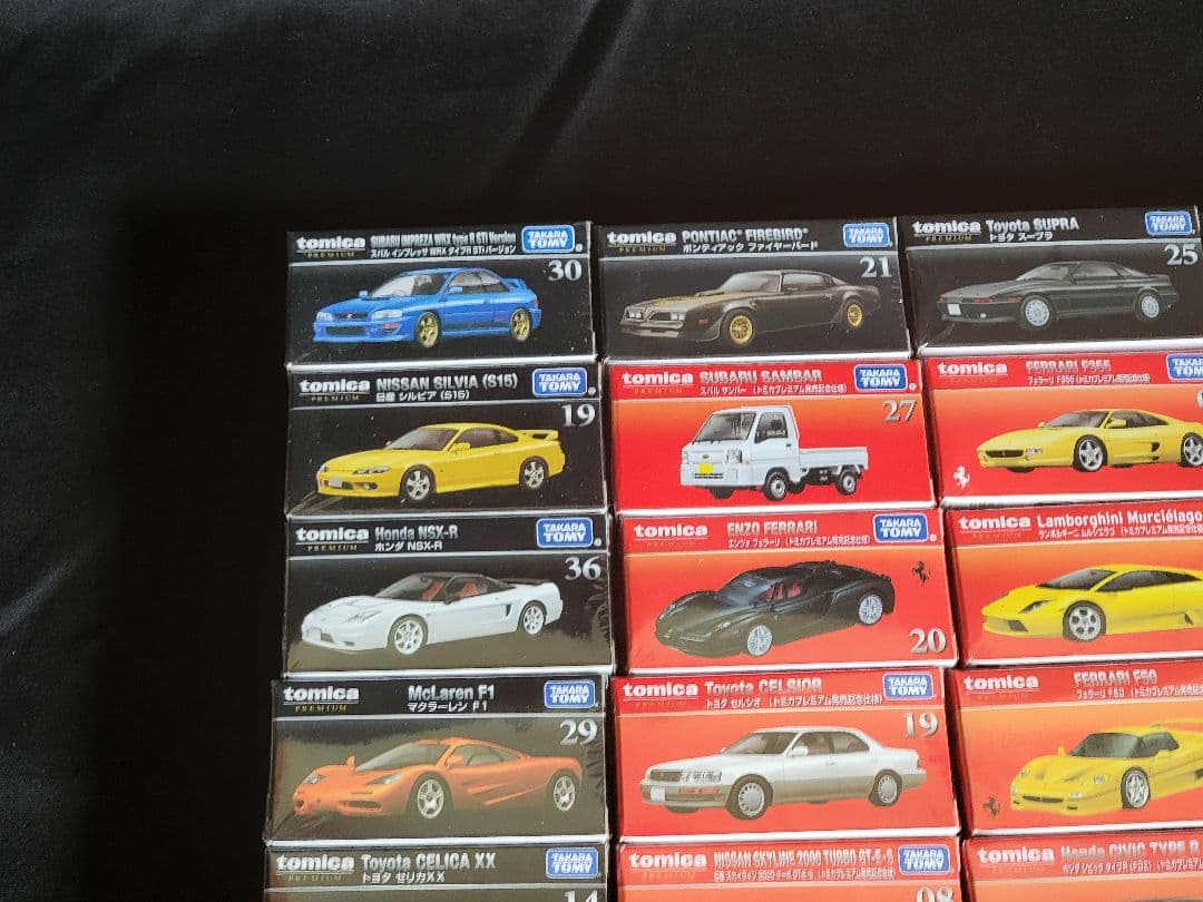 ウ*ギ様 ☆新品未開封☆ トミカプレミアム ２８台セット
