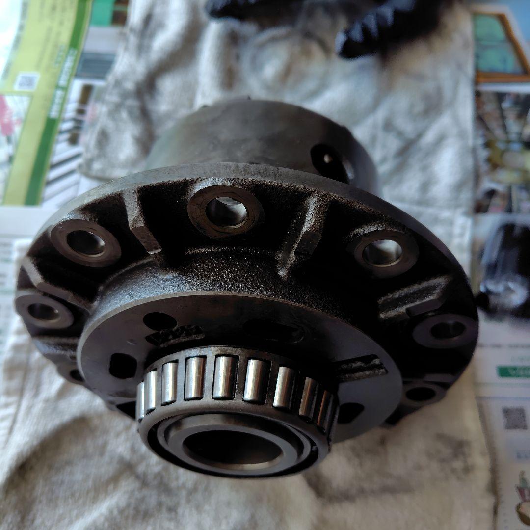 GR86zn8 純正LSD　純正デフカバー