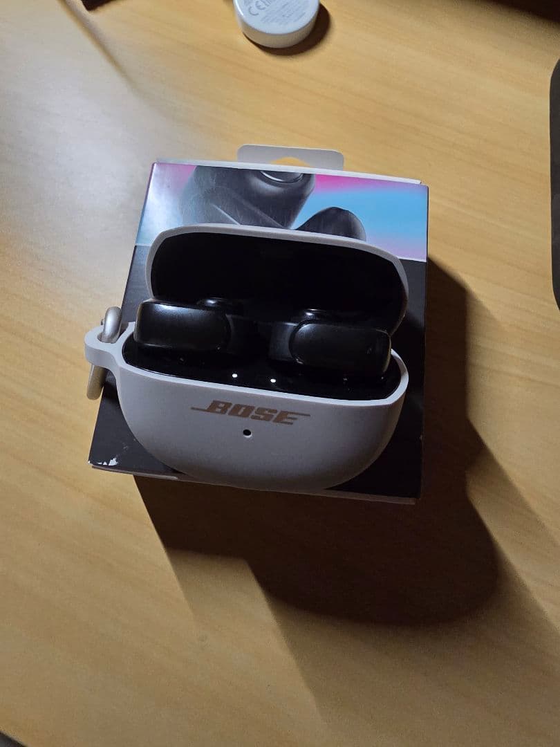 Bose Ultra Open Earbuds ブラック　純正ケース付