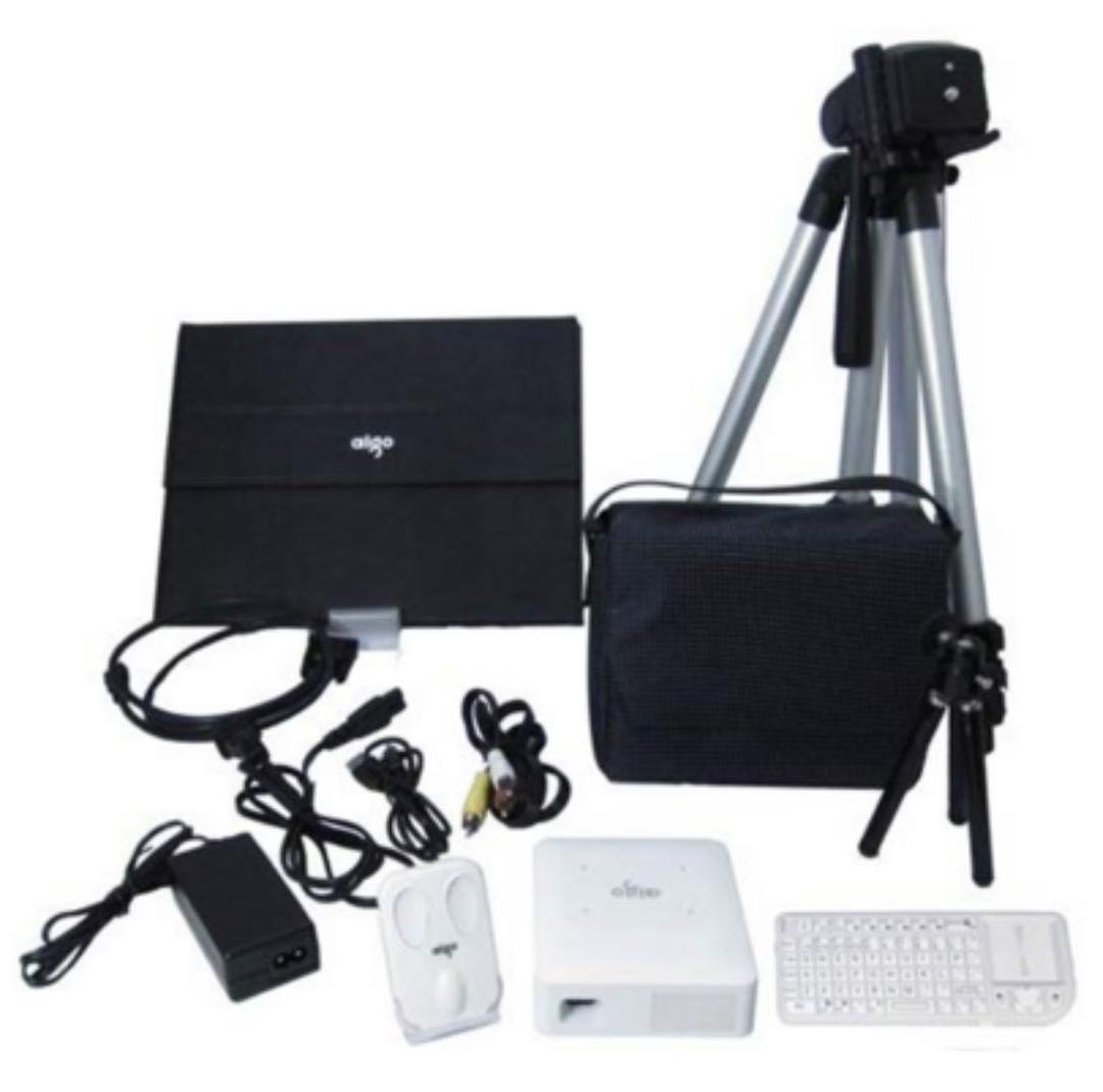 aigo 小型LEDプロジェクター