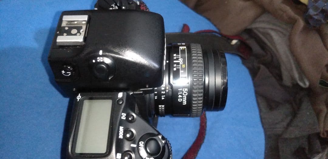 F5 ／50mmF1.4Dレンズ付