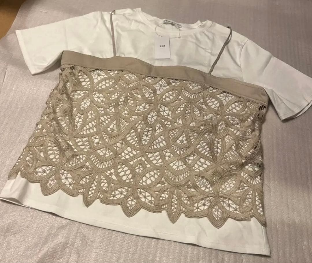 新品タグ付き！23区 レースキャミソール付き カットソー ホワイト