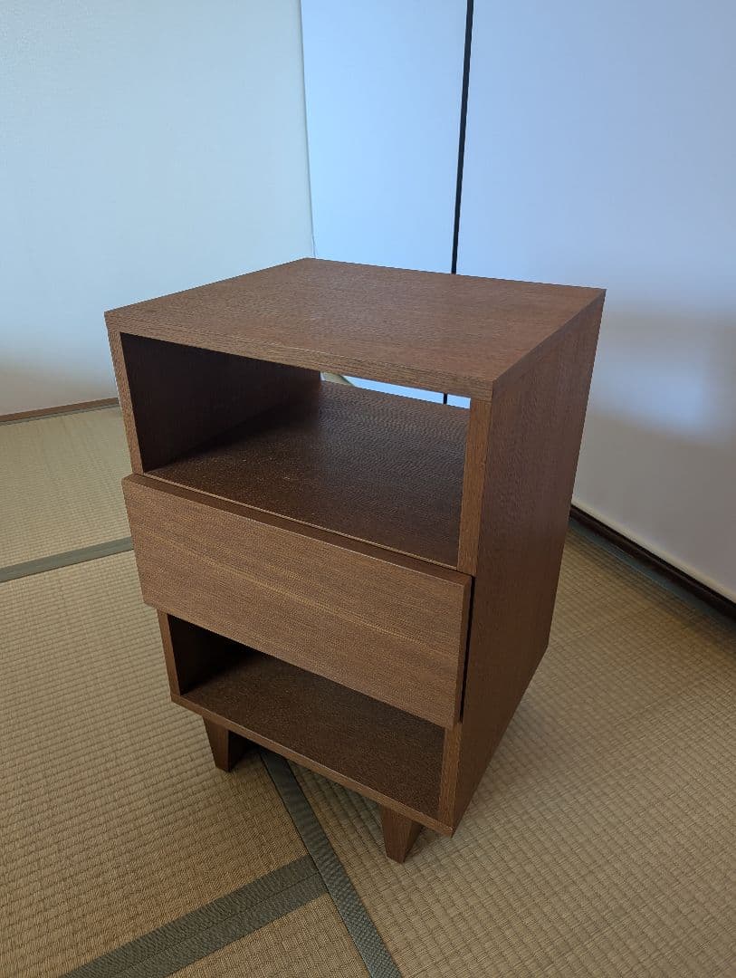 PAGナイトテーブル