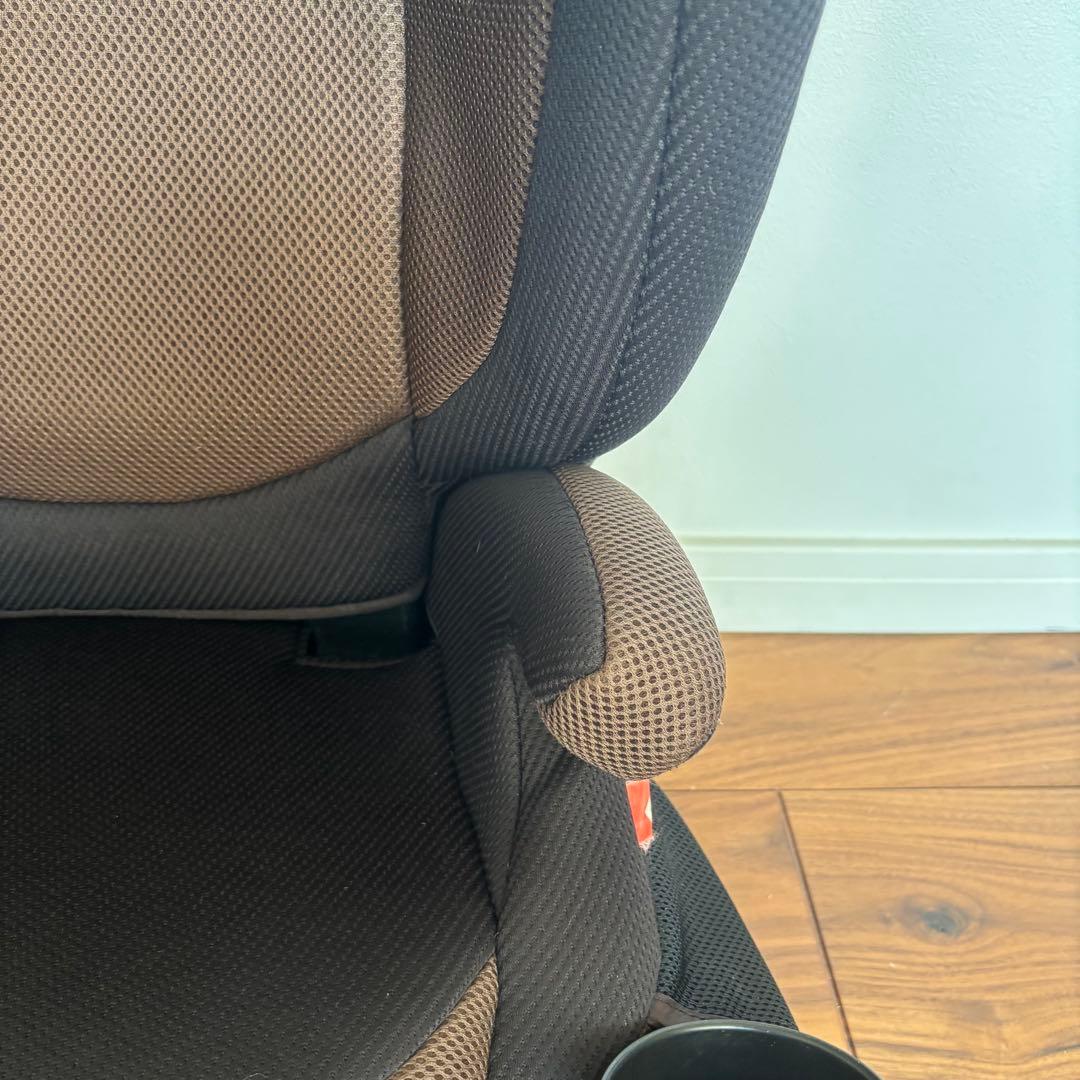 極美品 アップリカ エアライド ジュニアシート 15〜36kg カップホルダー付