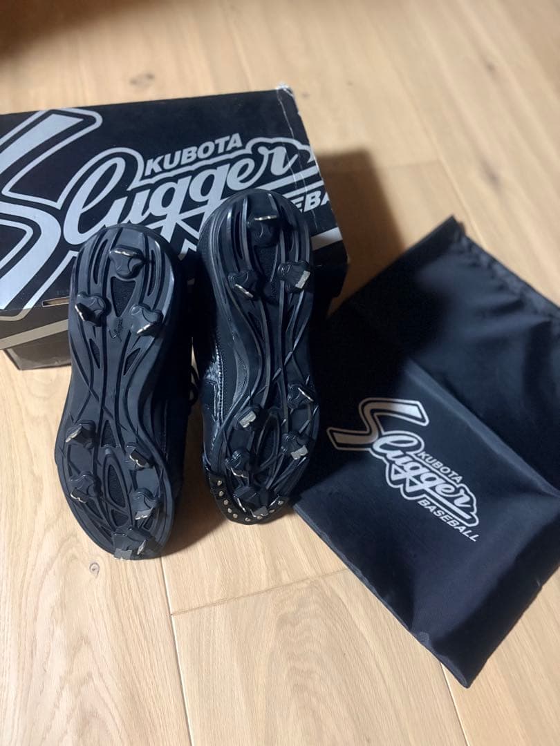 スラッガー スパイク　27.5 黒