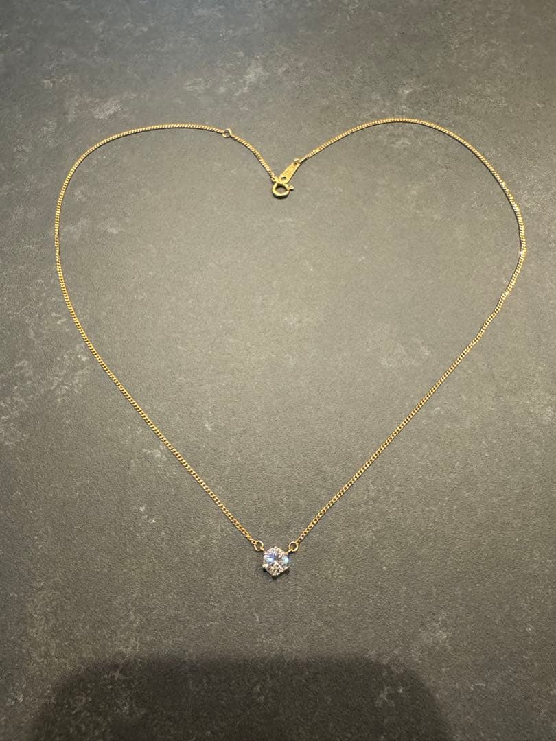 ダイヤモンド　ネックレス　K18 一粒　ゴールド　シンプル