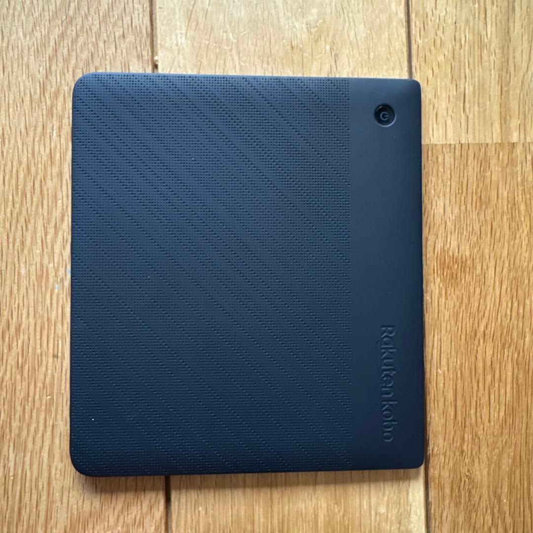 【液晶カバー付済】Kobo Sage 電子書籍リーダー　8インチ　動作確認済