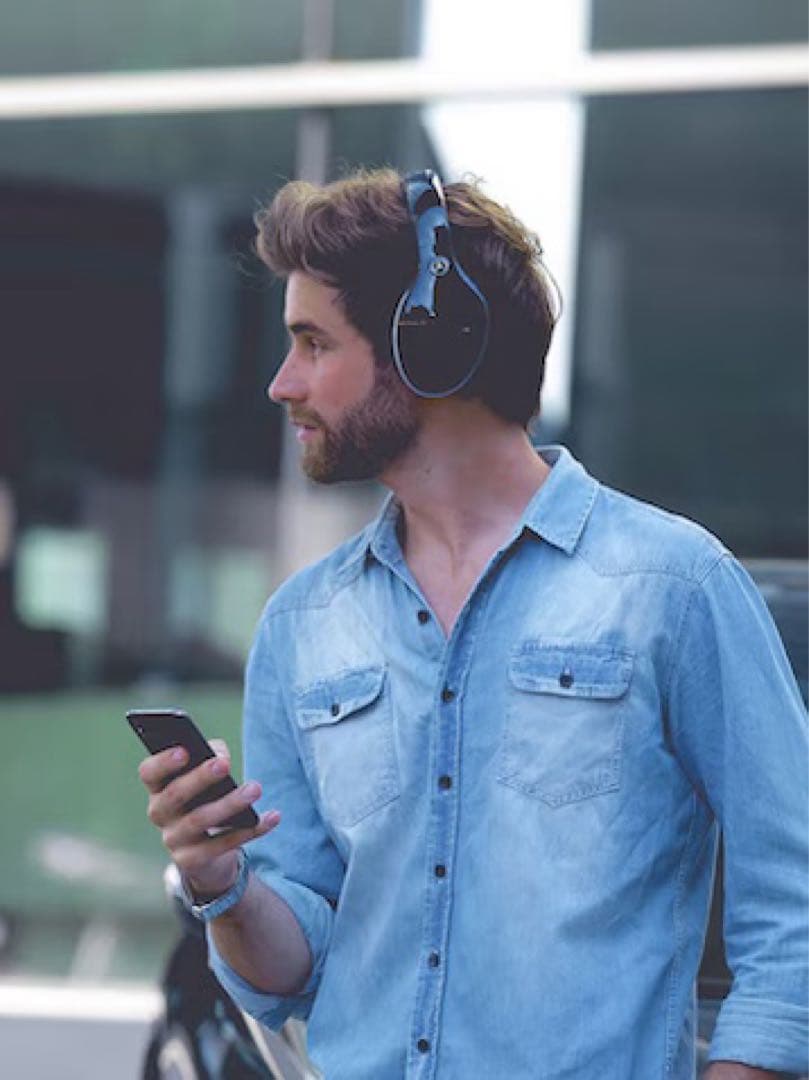 メルセデス　ベンツ　ワイヤレスヘッドホン