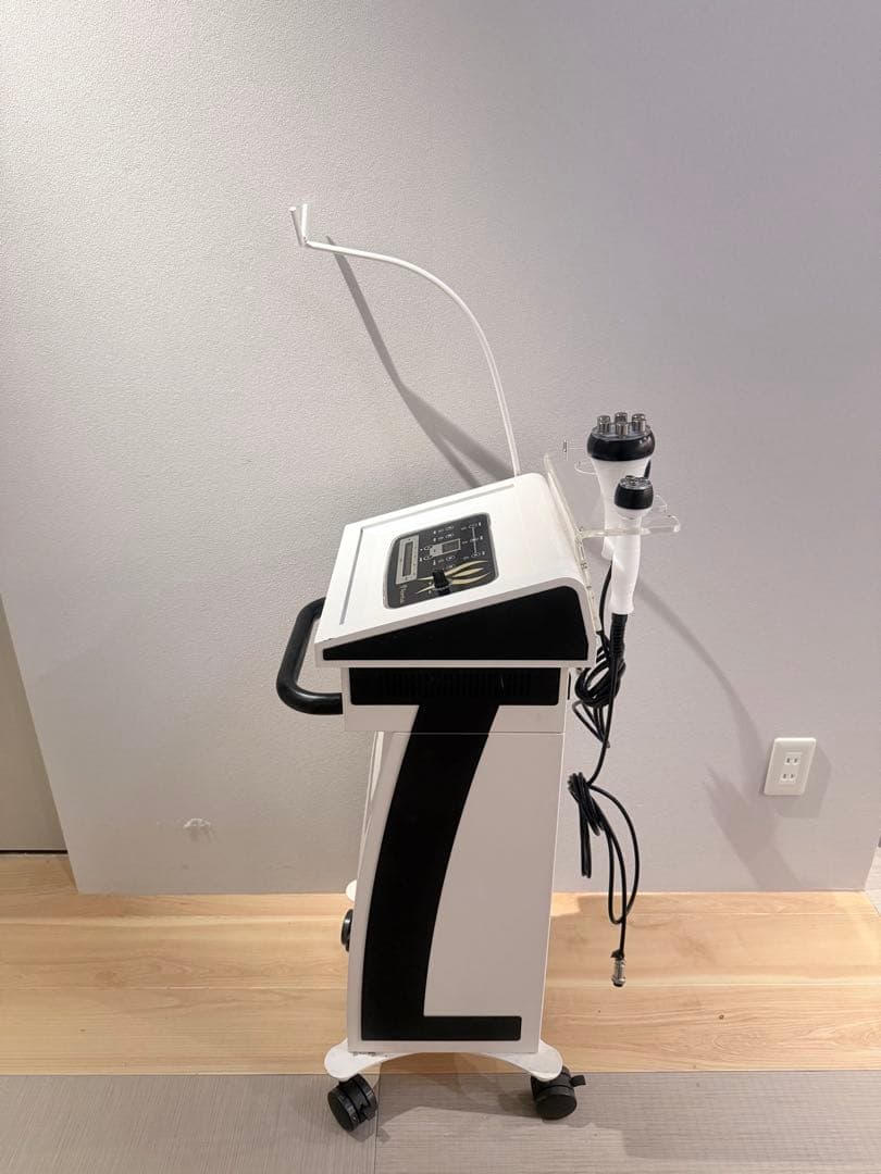 WAMU ワム 【ハイパーナイフ】 正規品　痩身マシン‼️