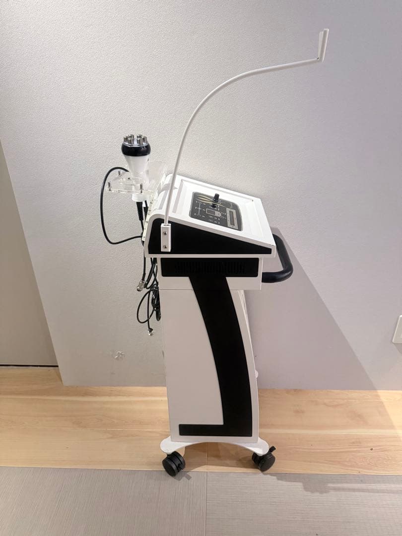 WAMU ワム 【ハイパーナイフ】 正規品　痩身マシン‼️