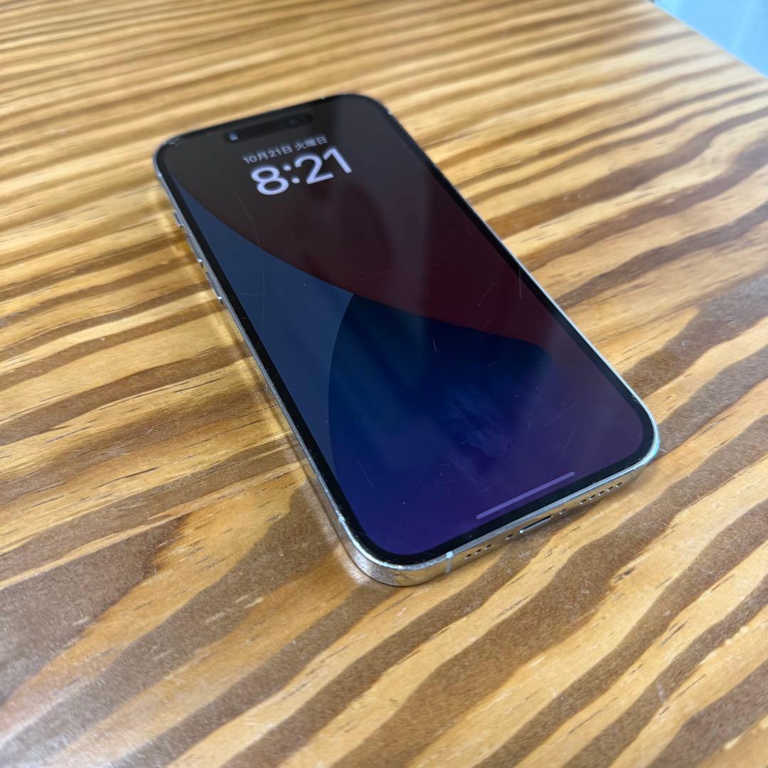 津*田様 iPhone14 pro 512GB 割れあり