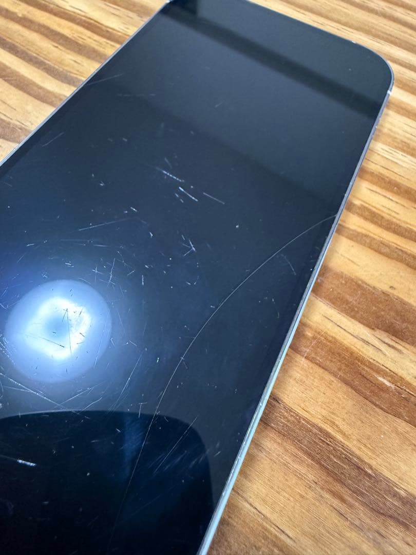 津*田様 iPhone14 pro 512GB 割れあり