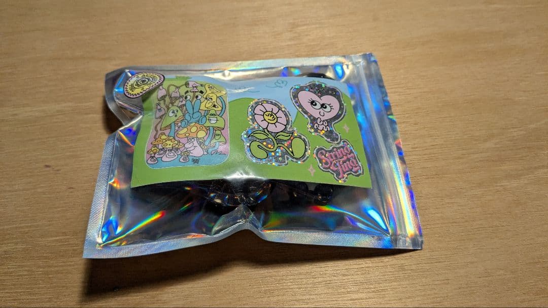 string ting　バッグチャーム