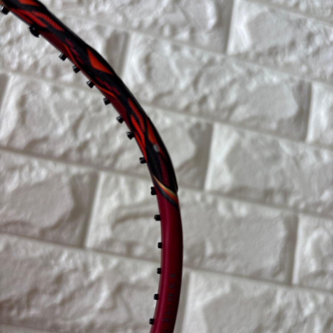 ヨネックス VOLTRIC ボルトリック 80E-tune 4U G5