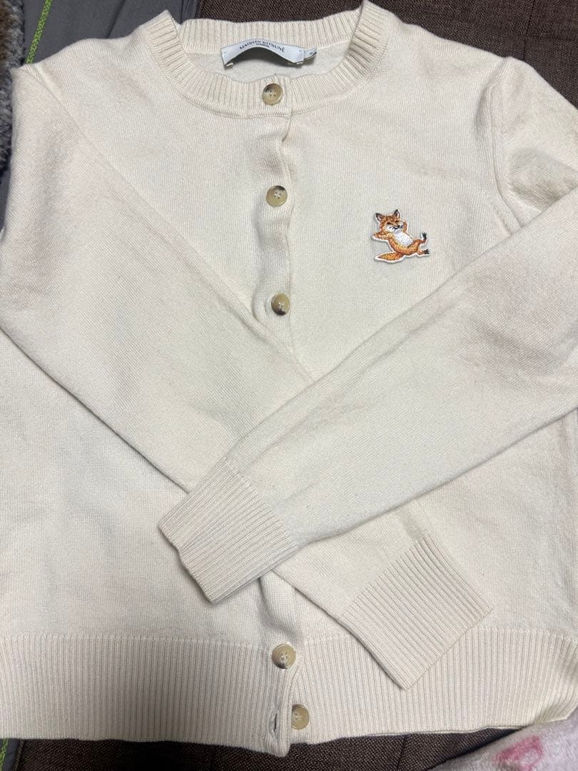 メゾンキツネ　アイボリー　カーディガン　Mサイズ