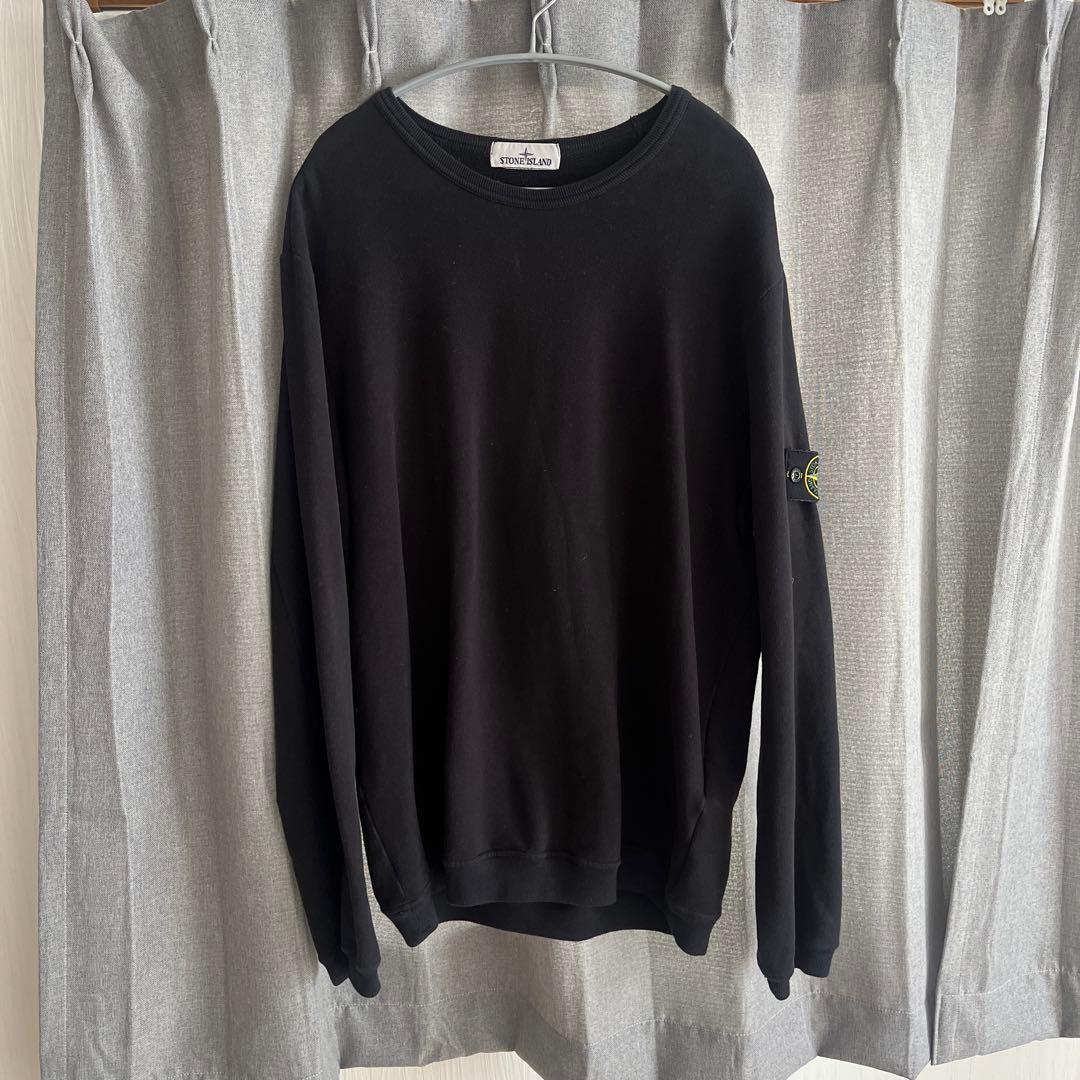 Stone  黒 クルーネック トレーナー