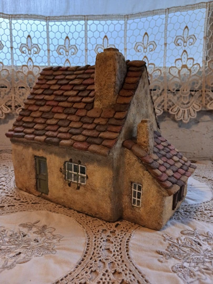 モルタルオブジェ　可愛いカフェ