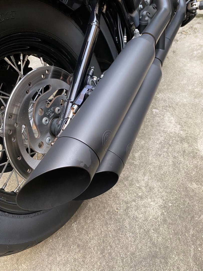 ハーレーダビッドソン マットブラック スリップオンマフラー
