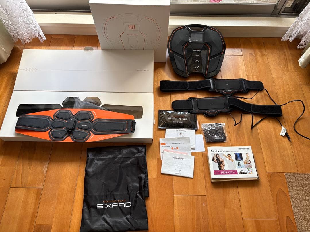 SIXPAD EMSトレーニングギア オレンジ・ブラック