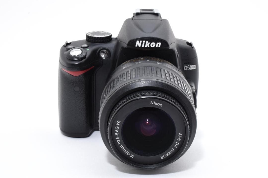 ■ 美品・極少S数1885回 ■ ニコン Nikon D5000 レンズキット