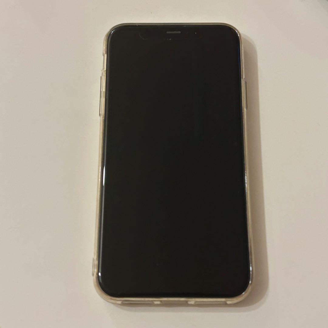 iPhone11 128GB ホワイト 本体