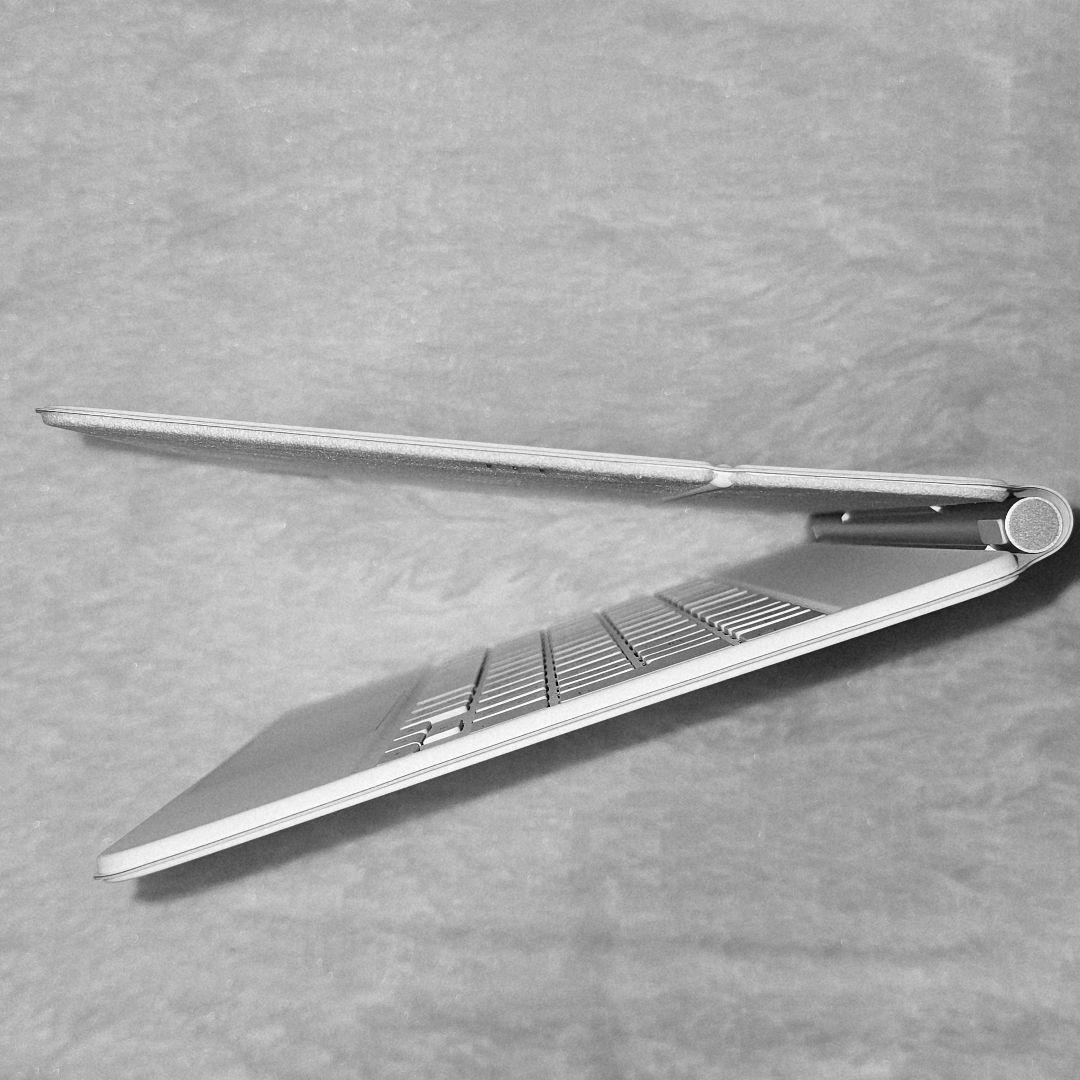 エクスプレスストアApple MagicKeyboard MJQJ3J/A