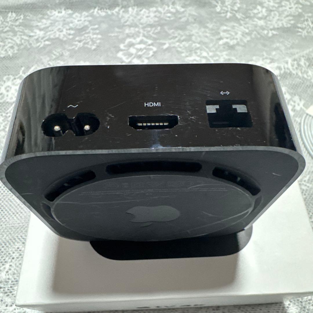 Apple TV / 本体・リモコン・ケーブル・箱