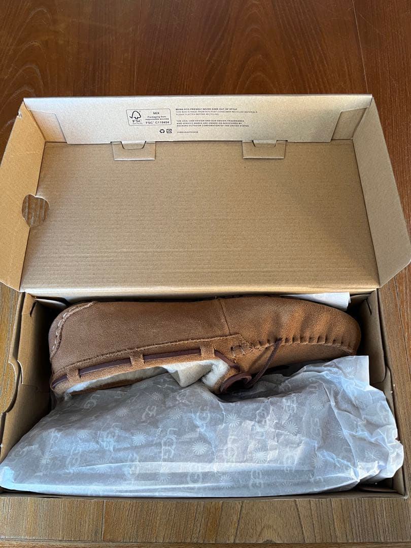 UGG ダコタ　モカシンシューズ