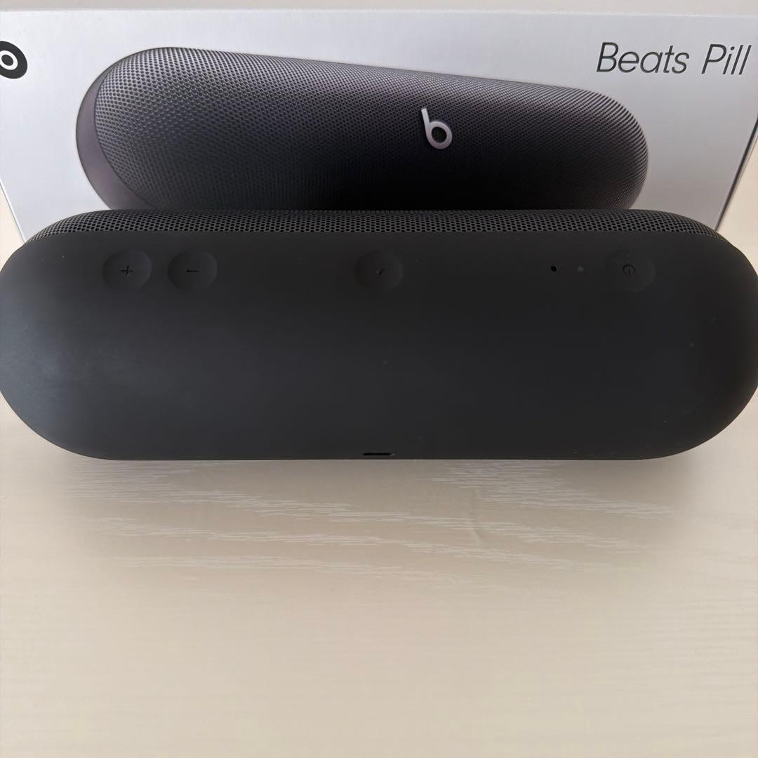 スピーカー・ウーファー Beats Pill 2024