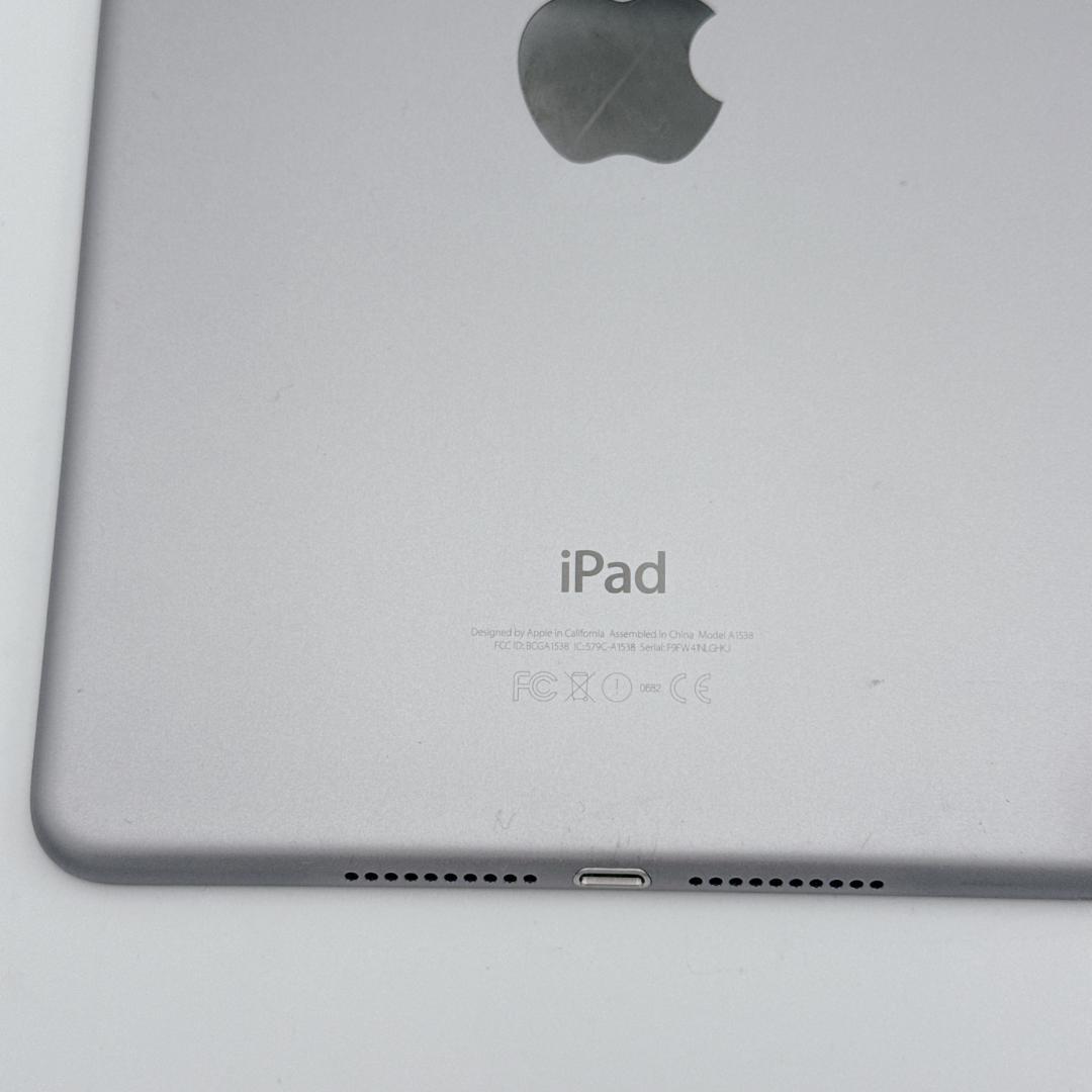 【美品】Apple iPad mini 4 128GB Wi-Fiモデル