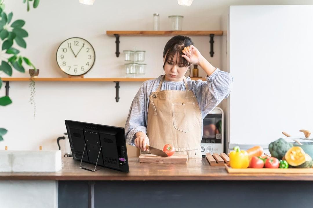 好きな場所でテレビや動画を楽しめる 録画機能付き19インチポータブルテレビ