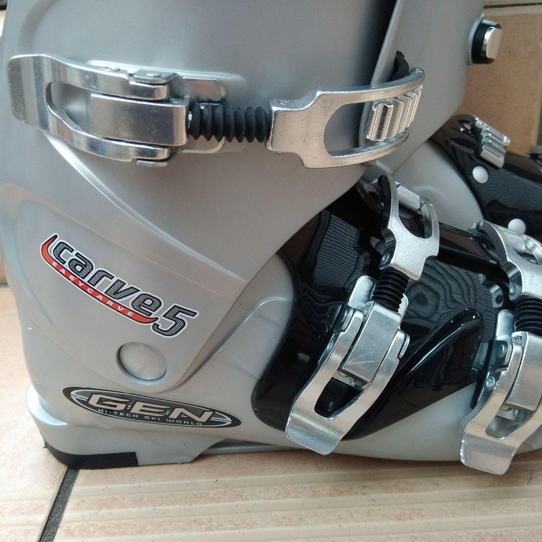 【超美品】軽めの日本製スキーブーツ GEN FACTORY CARVE 5