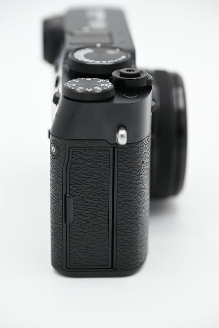 美品 FUJIFILM X100VI ブラック おまけ付