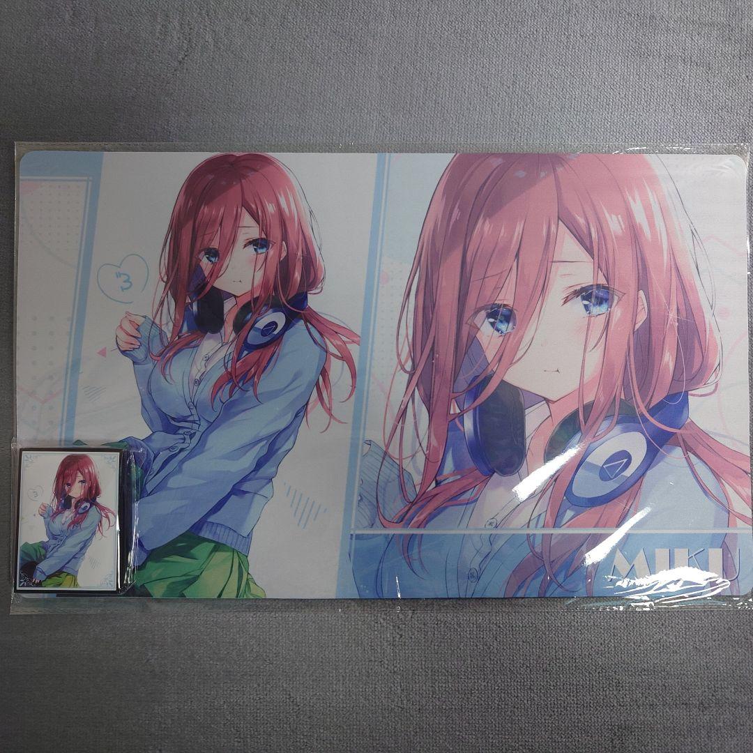 α2 五等分の花嫁 制服&ヘッドホン 中野三玖 スリーブ&プレイマット