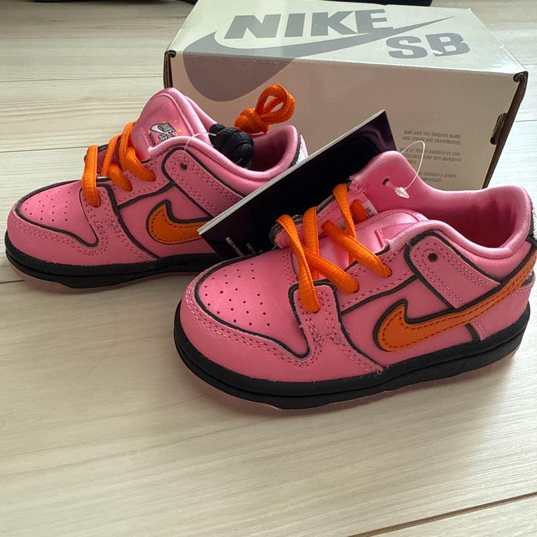 NIKEナイキエスビー × パワーパフガールズ SBダンク