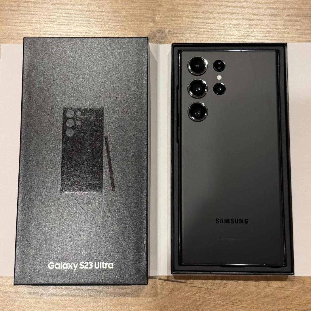 Galaxy S23 Ultra 海外版 SIMフリー デュアルSIM おまけ付