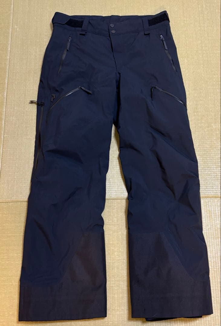 スキー Peak Performance Gravity 2L Pants
