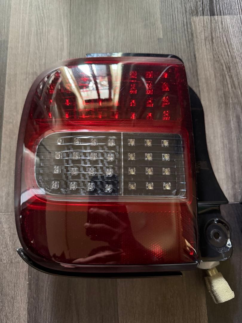 アルトラパン HE21S フルLEDテール スモーク サイドマーカー付 点灯OK