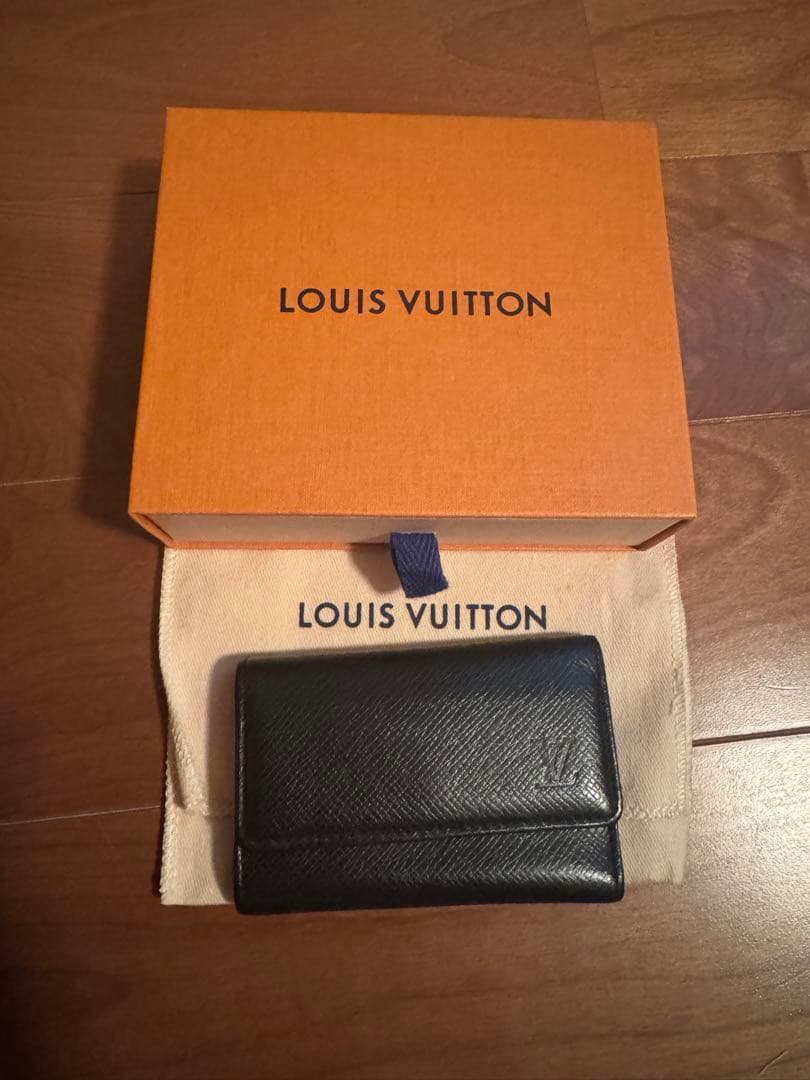 Louis Vuitton ブラックキーケース タイガ