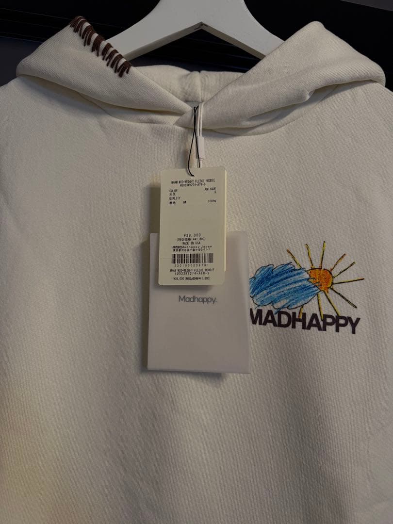 Madhappy クリーム色 パーカー　新品タグ付き