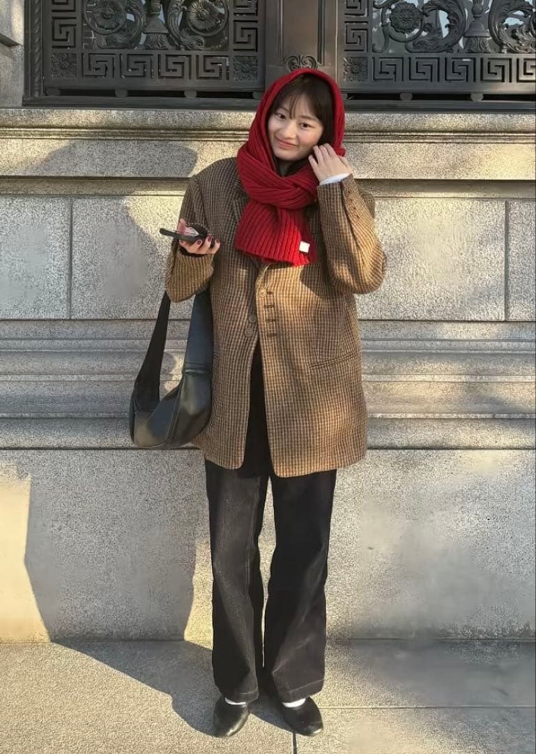 COS クロスボディレザーバッグ ブラック