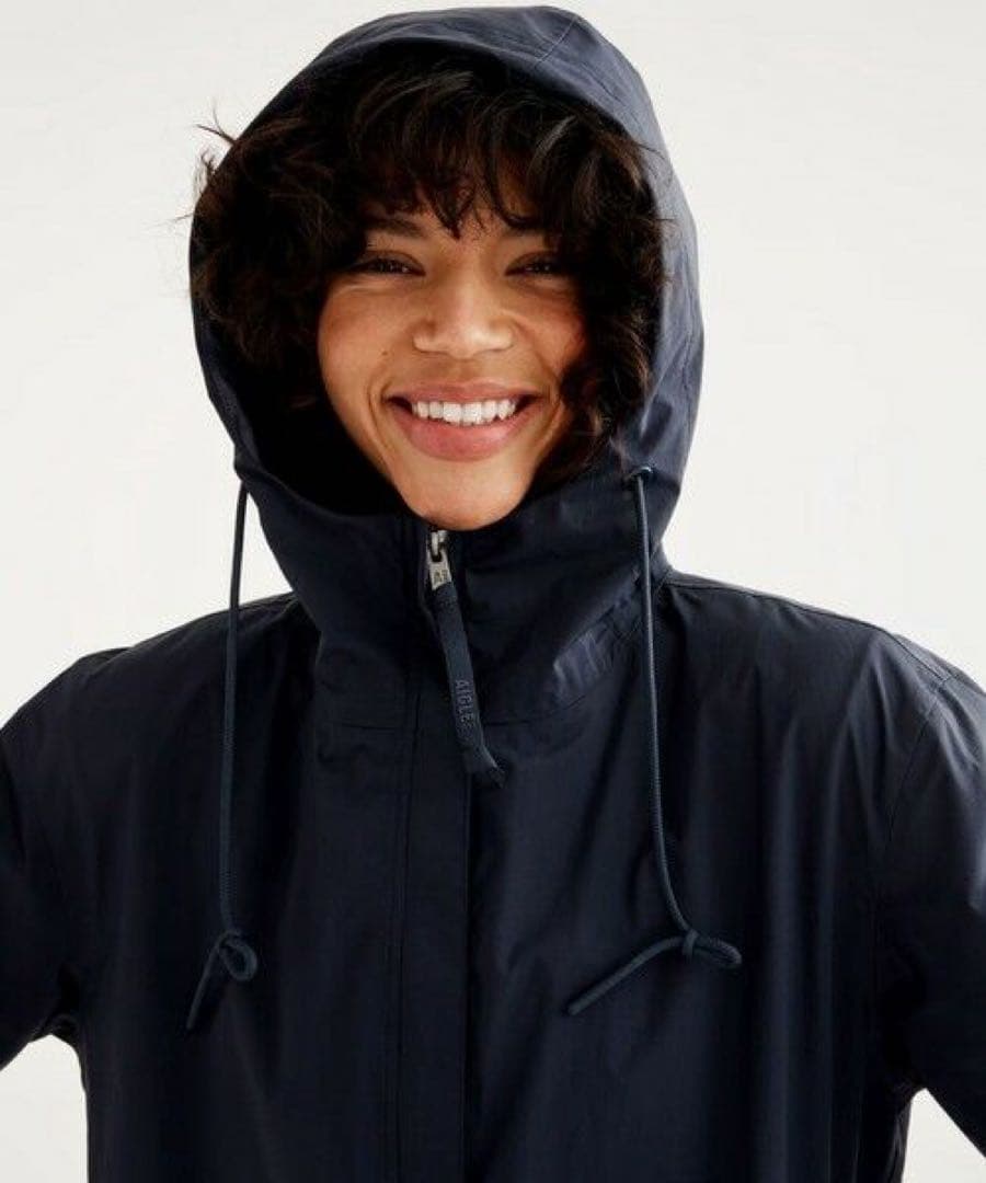 タグ・ノベルティ付き！AIGLE 透湿防水パッカブルロングフーデッドジャケット