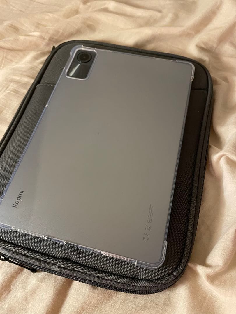 ほぼ新品 Xiaomi Redmi Pad SE 11インチ　8GB 256GB