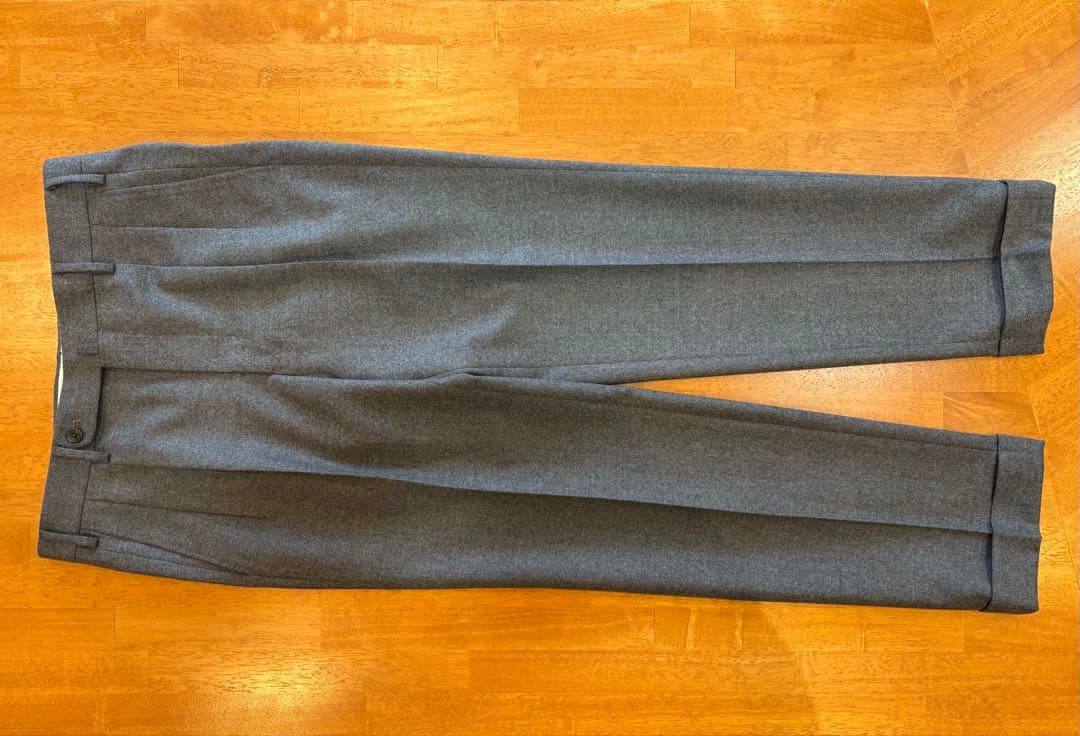 【極美品】タグ付　Eminento OSAKUライン グレー ウールスラックス